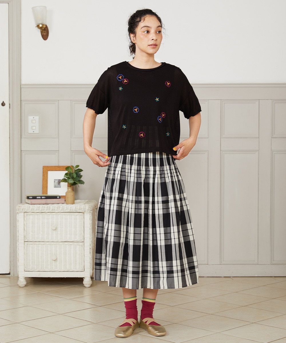 Brisa フラワー刺繍ニット