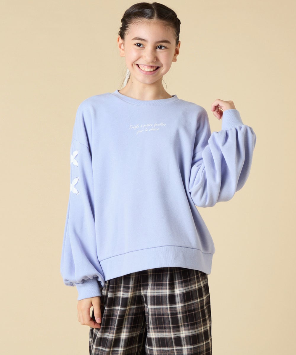 3位：レースアップスリーブトレーナー