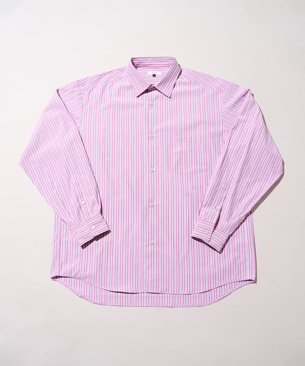 春の着こなしに彩るストライプシャツ