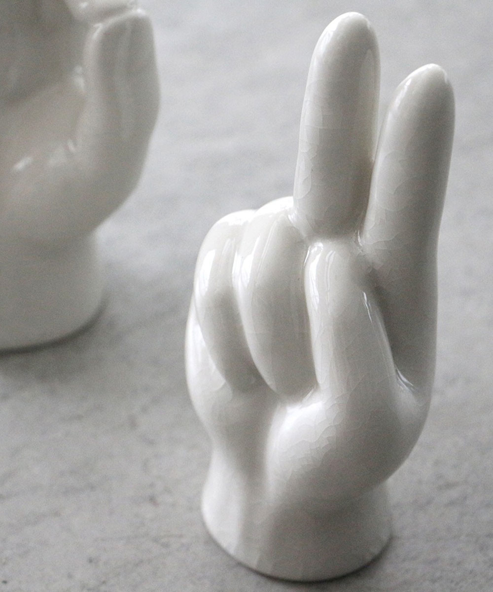Porcelain Hand Objet "Peace"