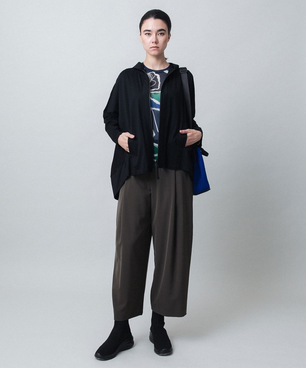 タックドレープセミワイドパンツ/洗える