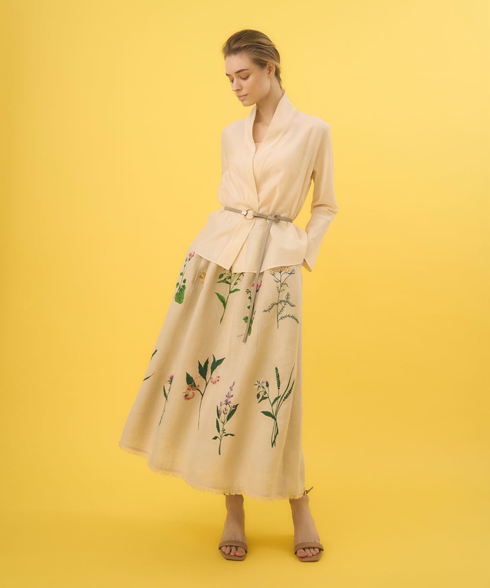 Flower embroidery skirt