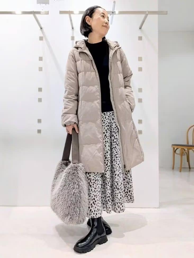 オン・オフどちらも細見えコート