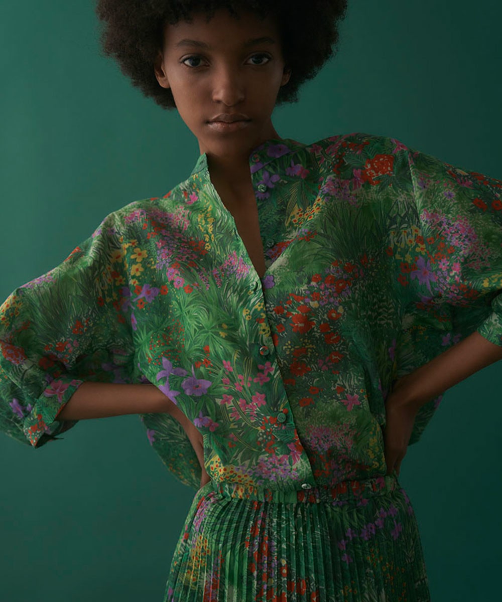 Green vintage flower print blouse & skirt