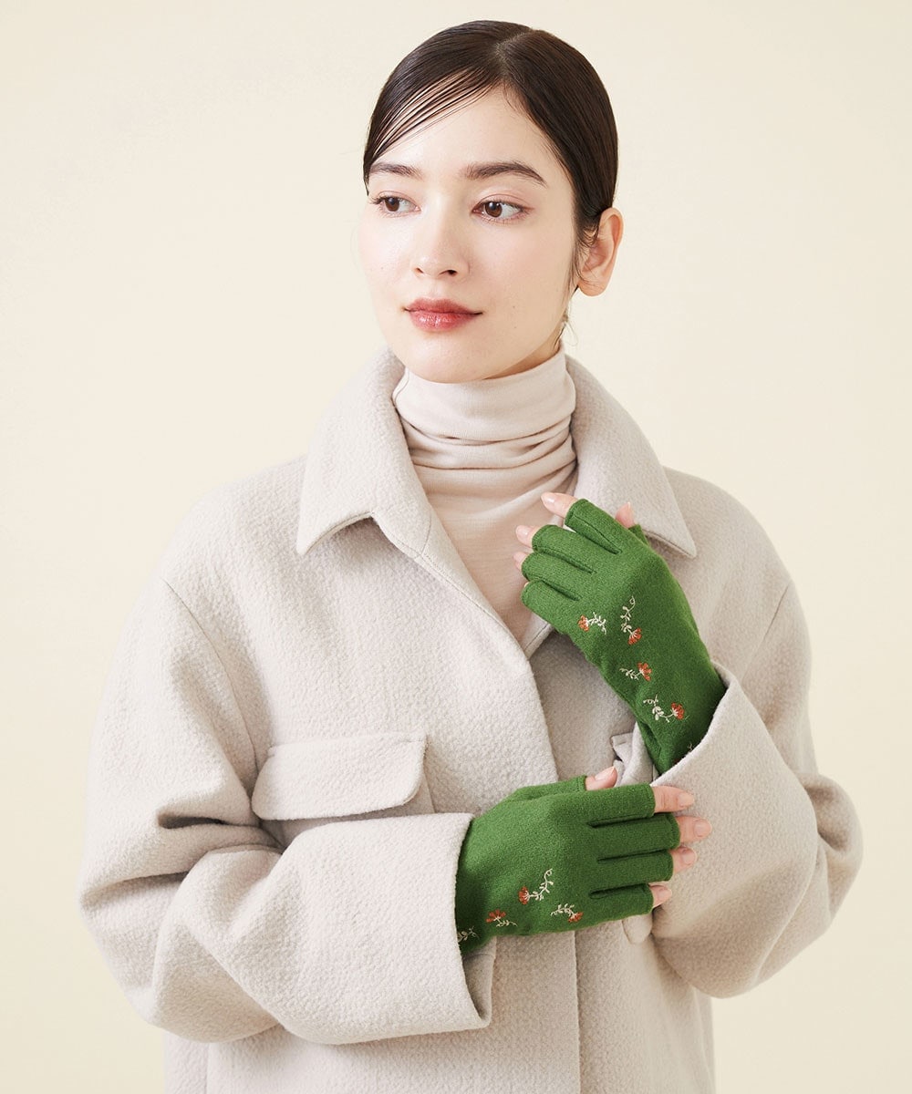 Flower embroidery fingerless glove
