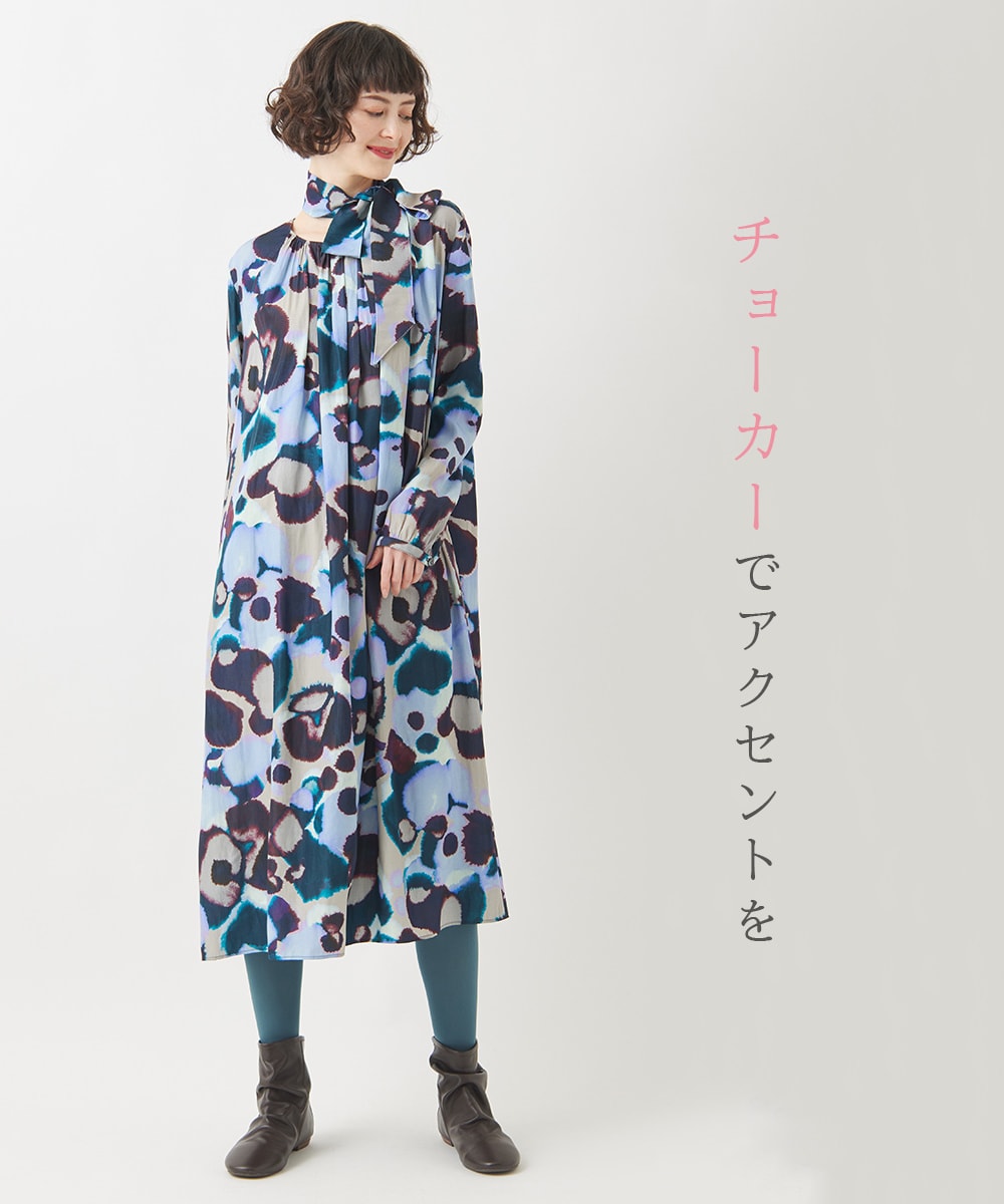 ヒロコビスのアートプリントAラインチョーカーワンピース　ブルーの画像