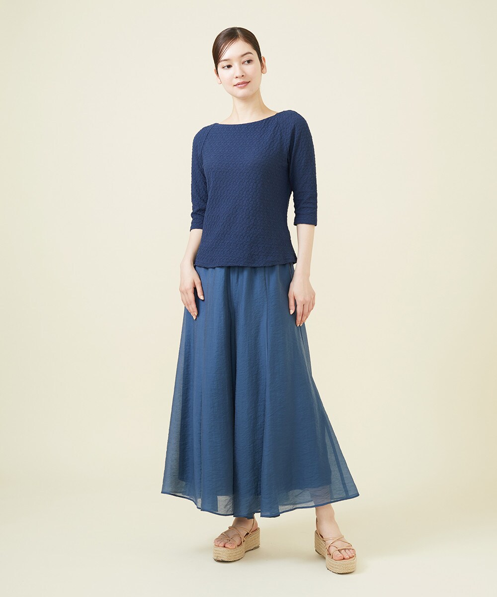 Tencel nylon blue pants x Cotton silk blouse