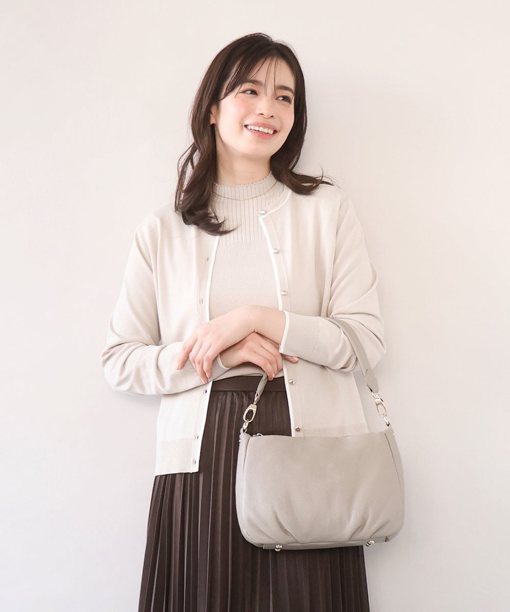 上質感溢れるシンプルレザーバッグ