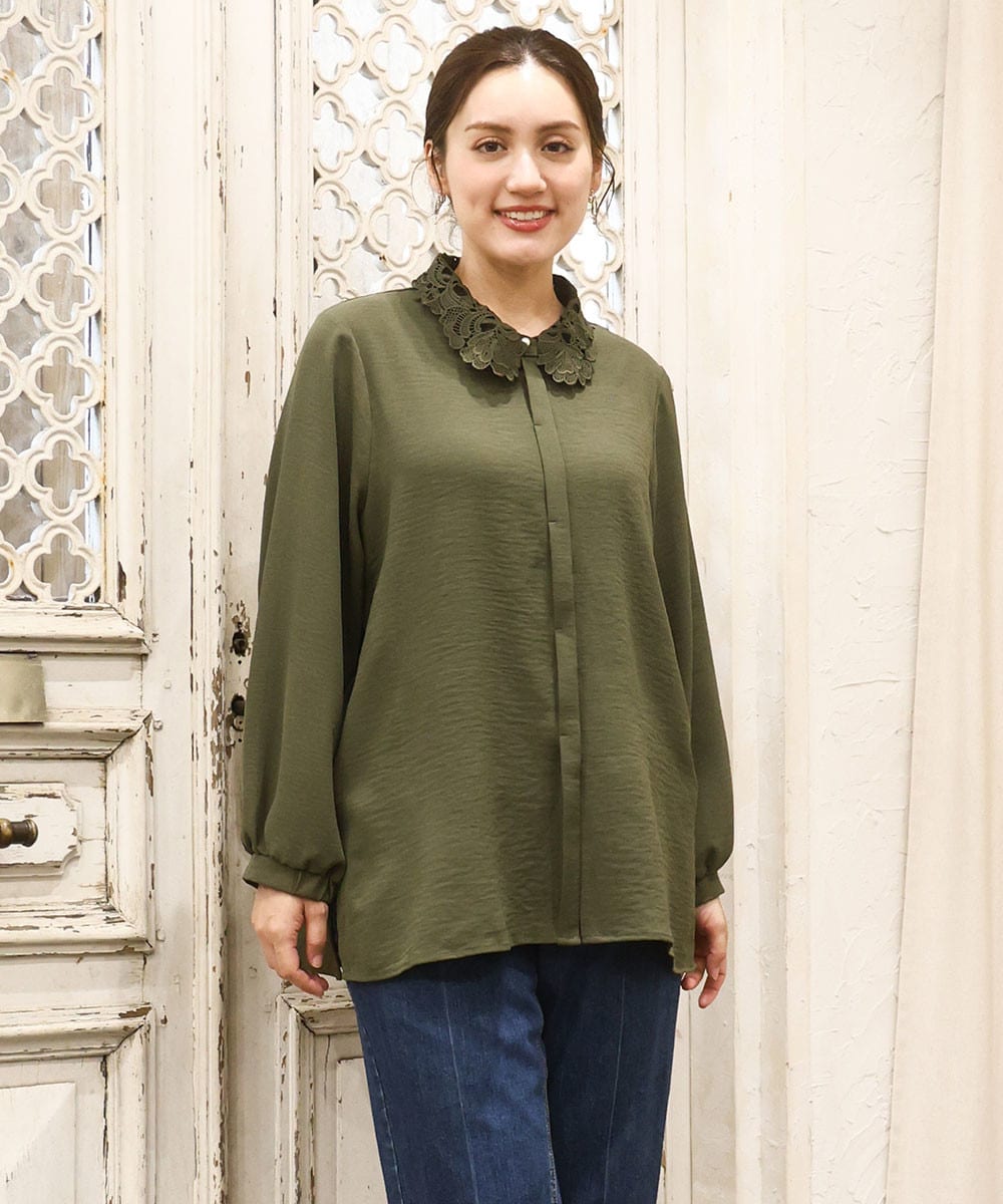 ポーラレース襟ブラウス