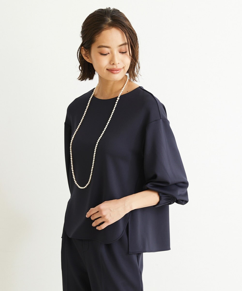 バックデザインブラウス