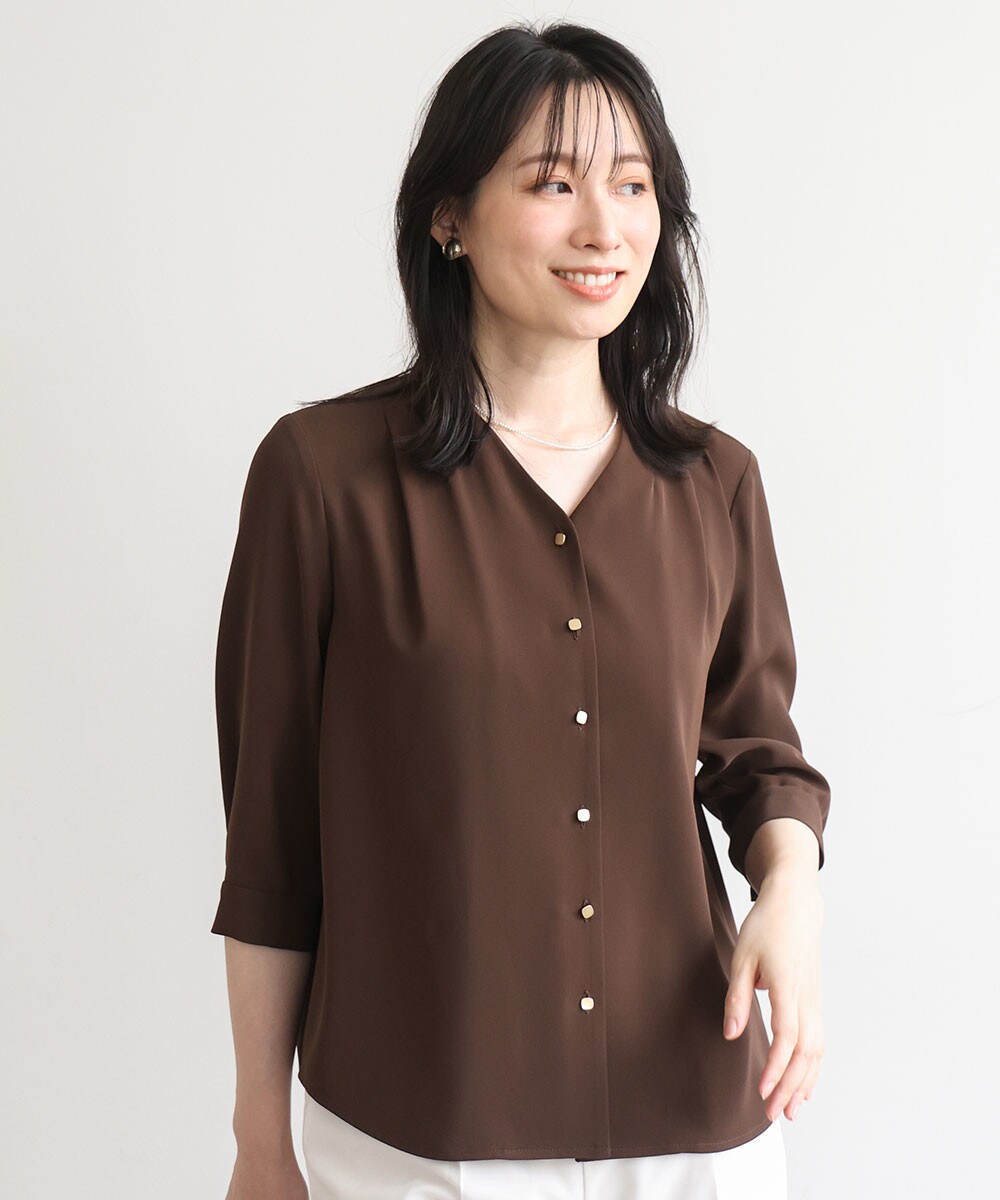 サテンジョーゼットVネックブラウス/UVカット/接触冷感/洗濯機で洗える/WEB限定サイズあり