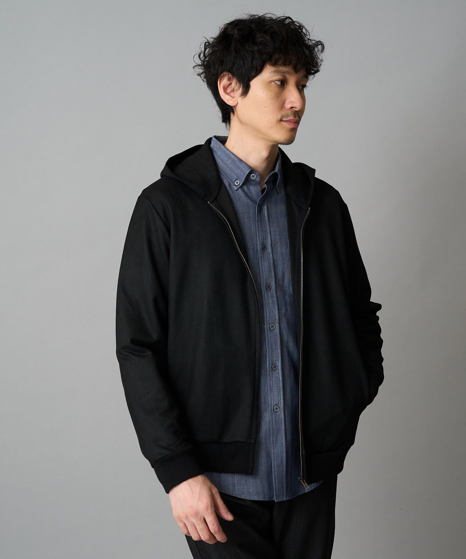 【毛玉になりにくい】ツイルエンボスフェイクスエードジップパーカー