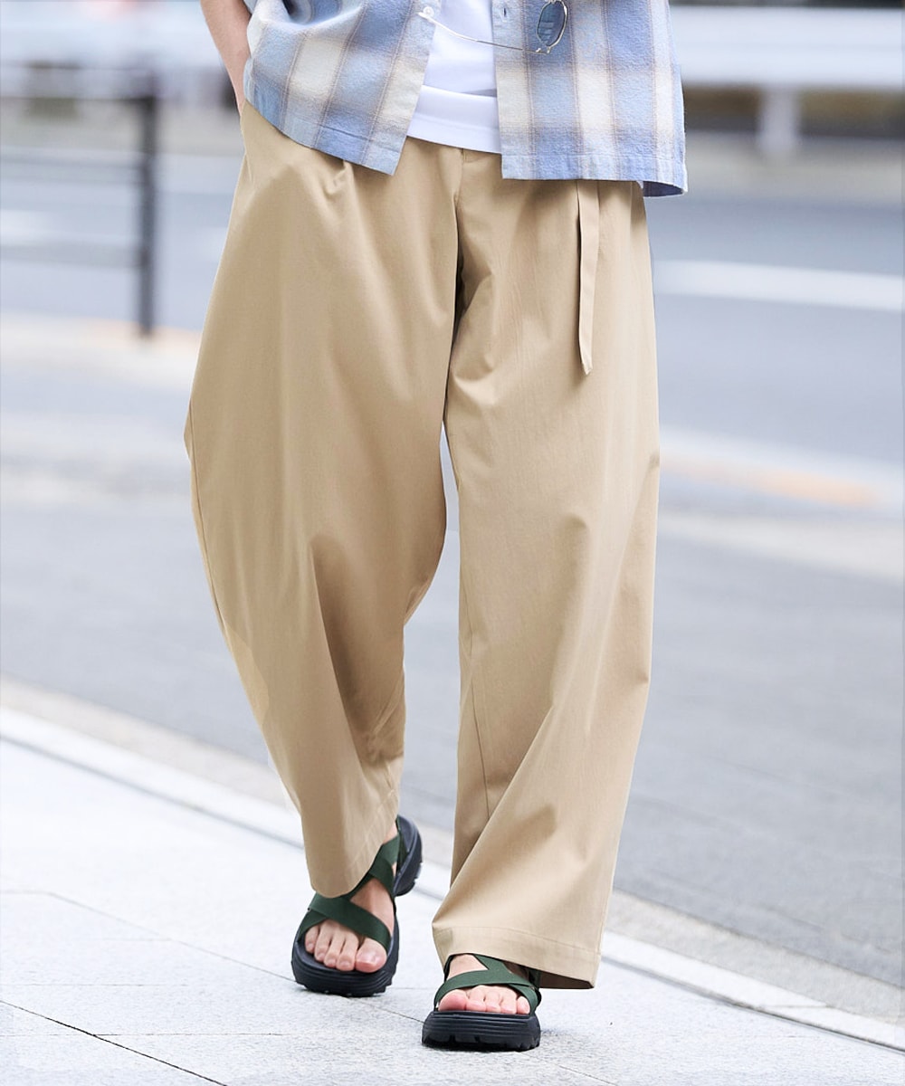 ベルトツキワイドテーパードチノパンツ
