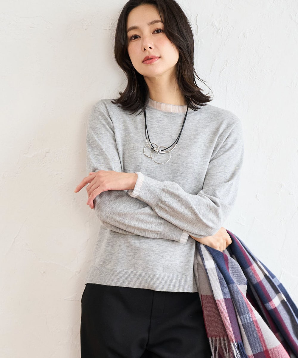 シアーフリルセミハイネックニット