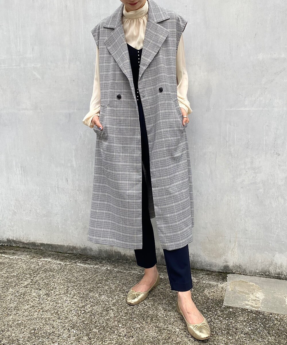 アレンジ多彩　異素材使いロングジレ