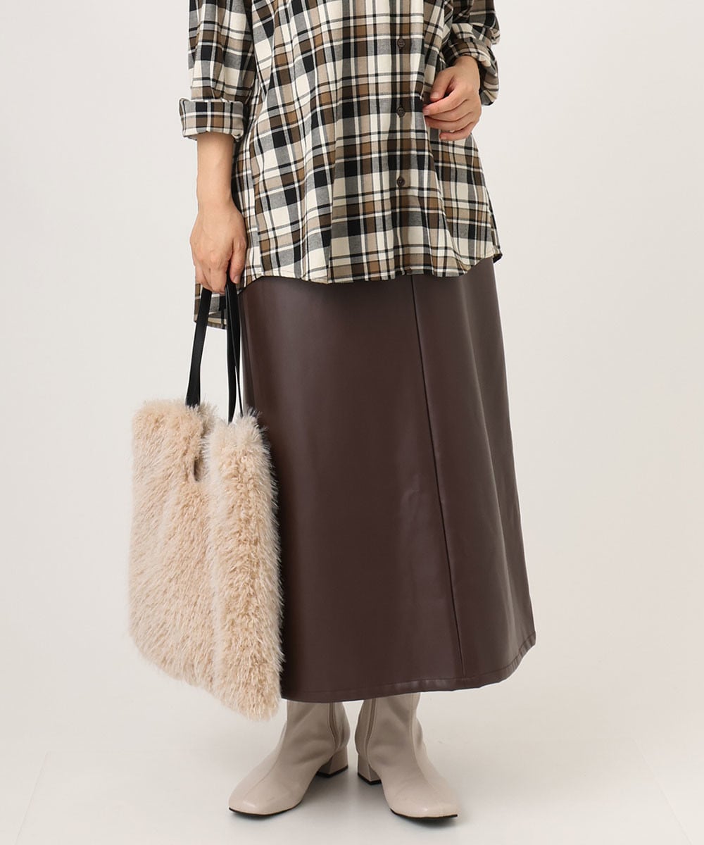 フェイクレザースカート