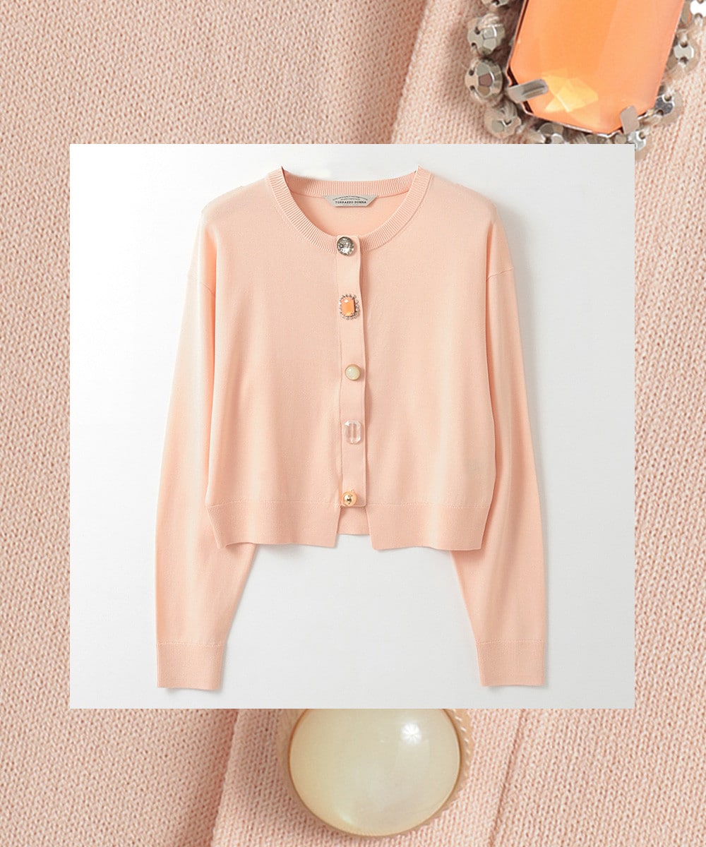 ビジューボタンニットカーディガン