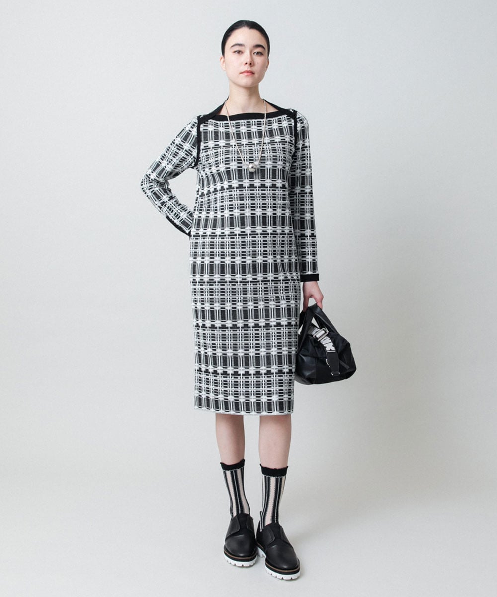 チェックジャカードニットワンピース