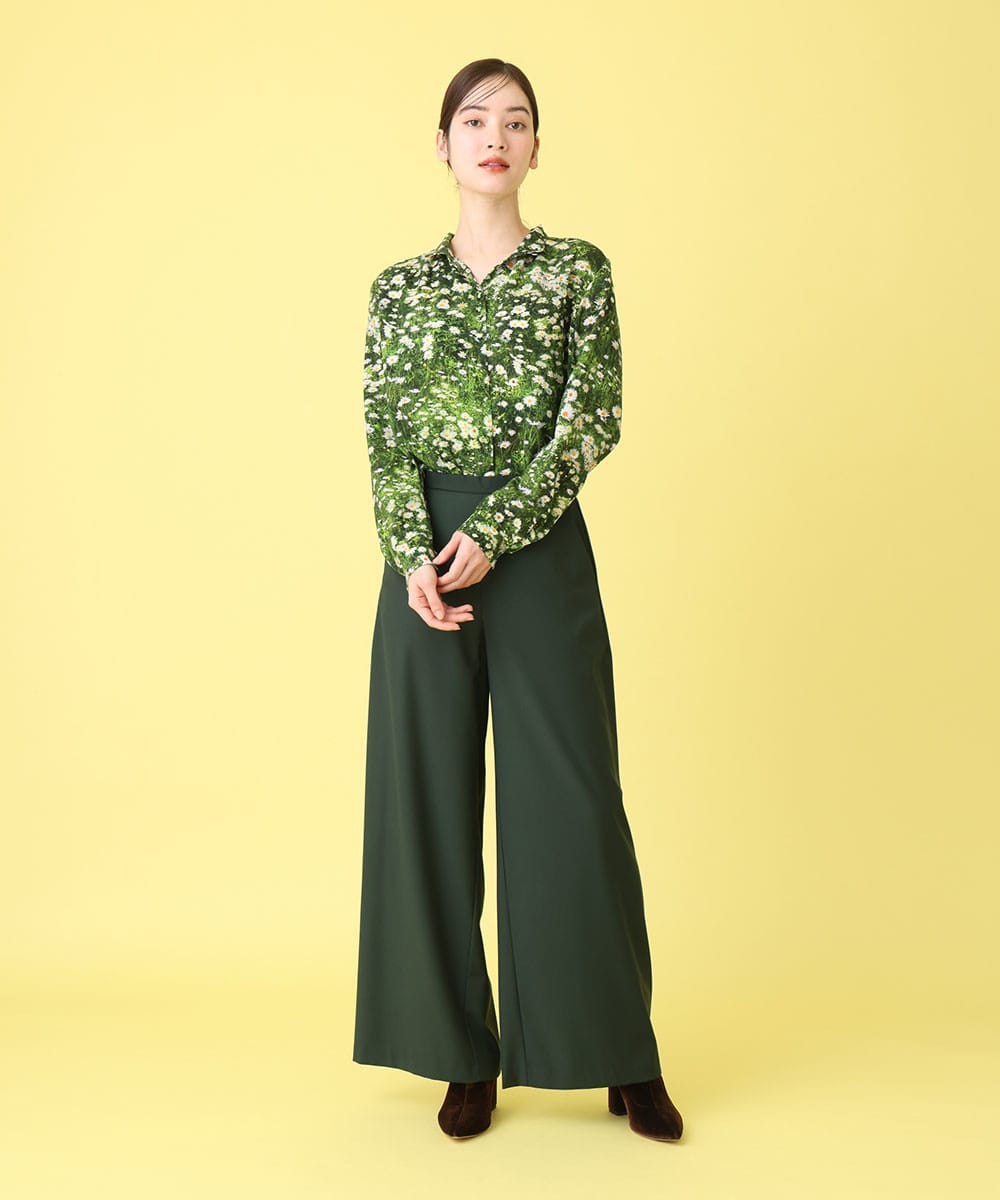 Chamomile print blouse x Wide pants