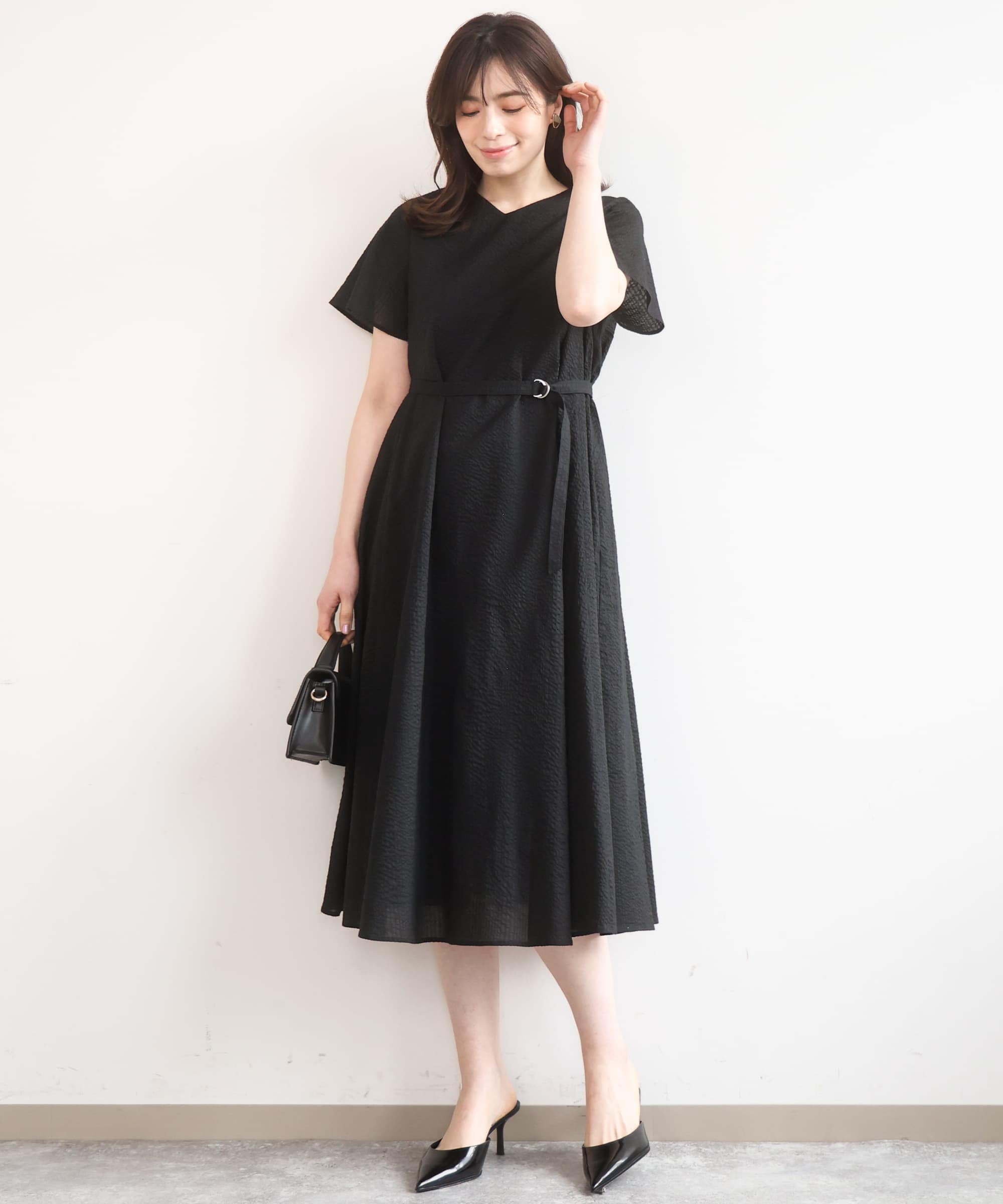 VネックAラインシルエットワンピース/洗える/WEB限定カラーサイズあり