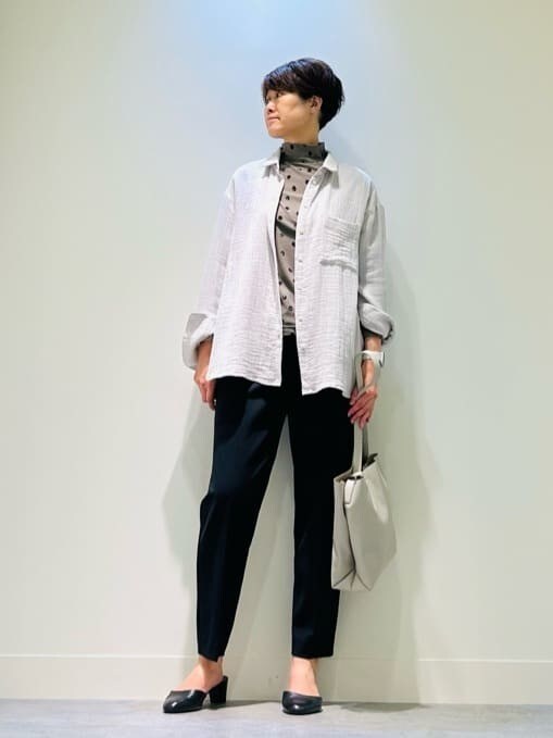 阪神梅田本店 IKEZAKI のコーディネート画像