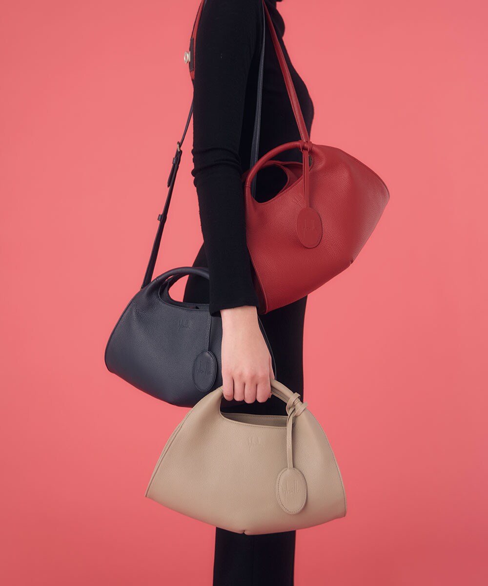 Leather bag