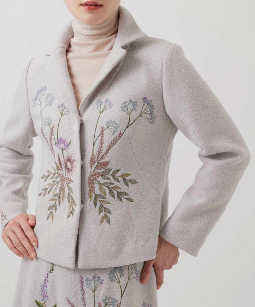 Flower embroidery jacket