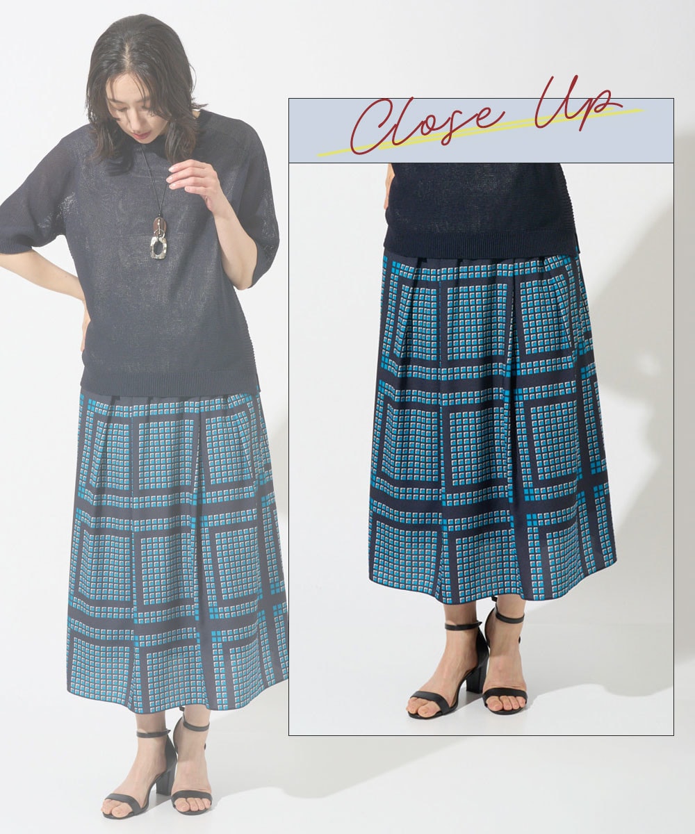 ジオメトリックスカーフ柄スカート