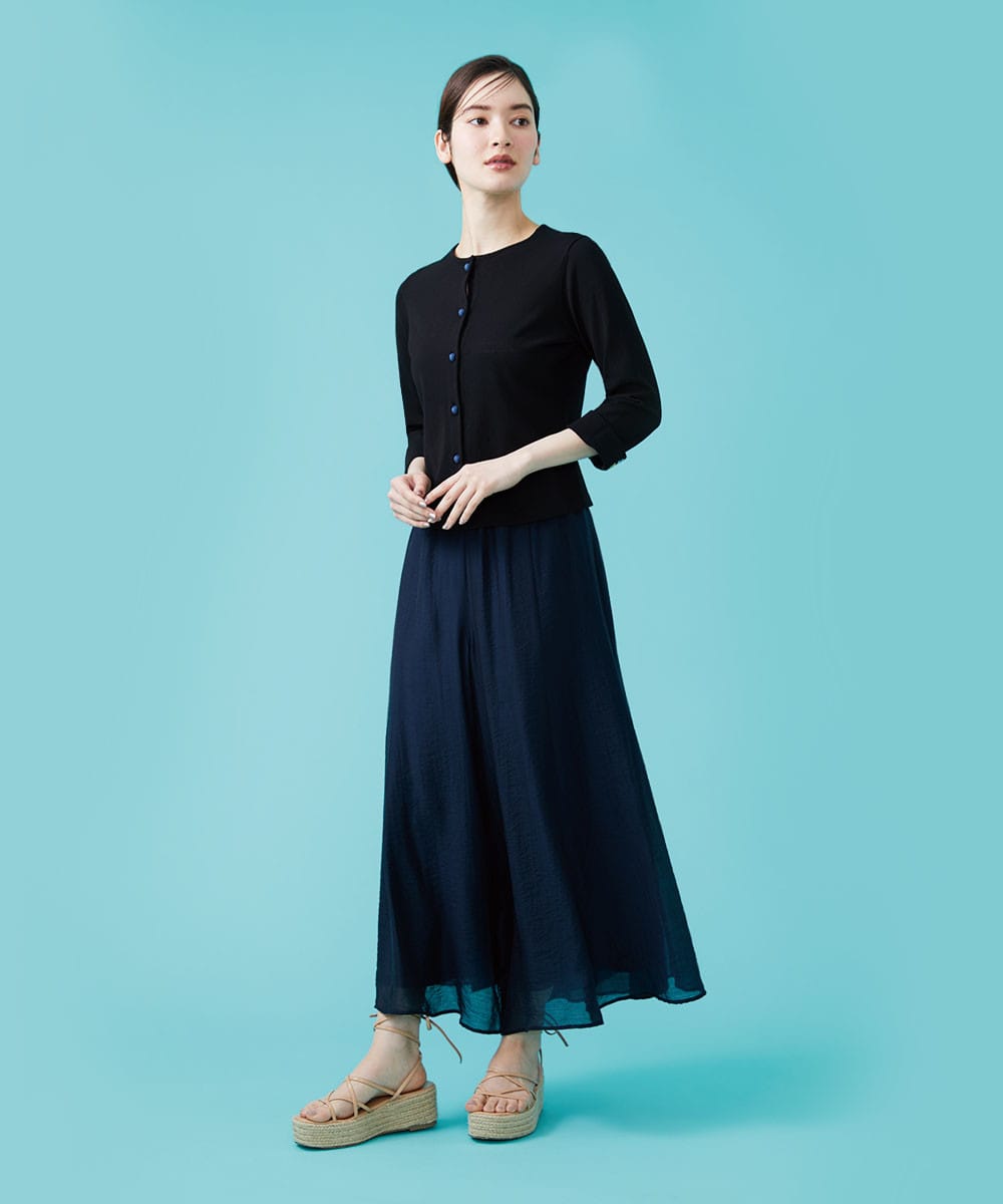 One point flower motif knit cardigan x flare pants