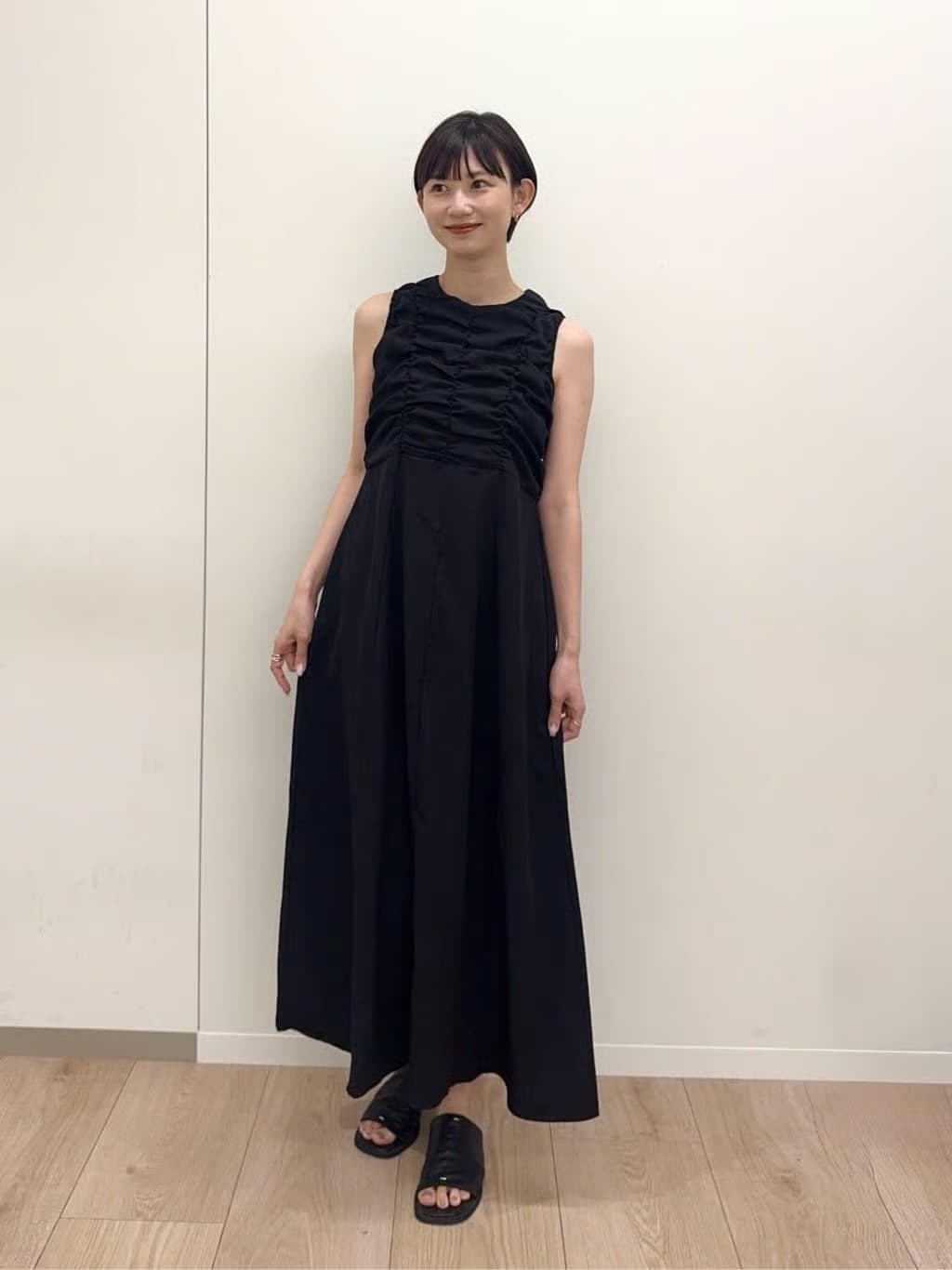 リネンライク ギャザーノースリブワンピース画像
