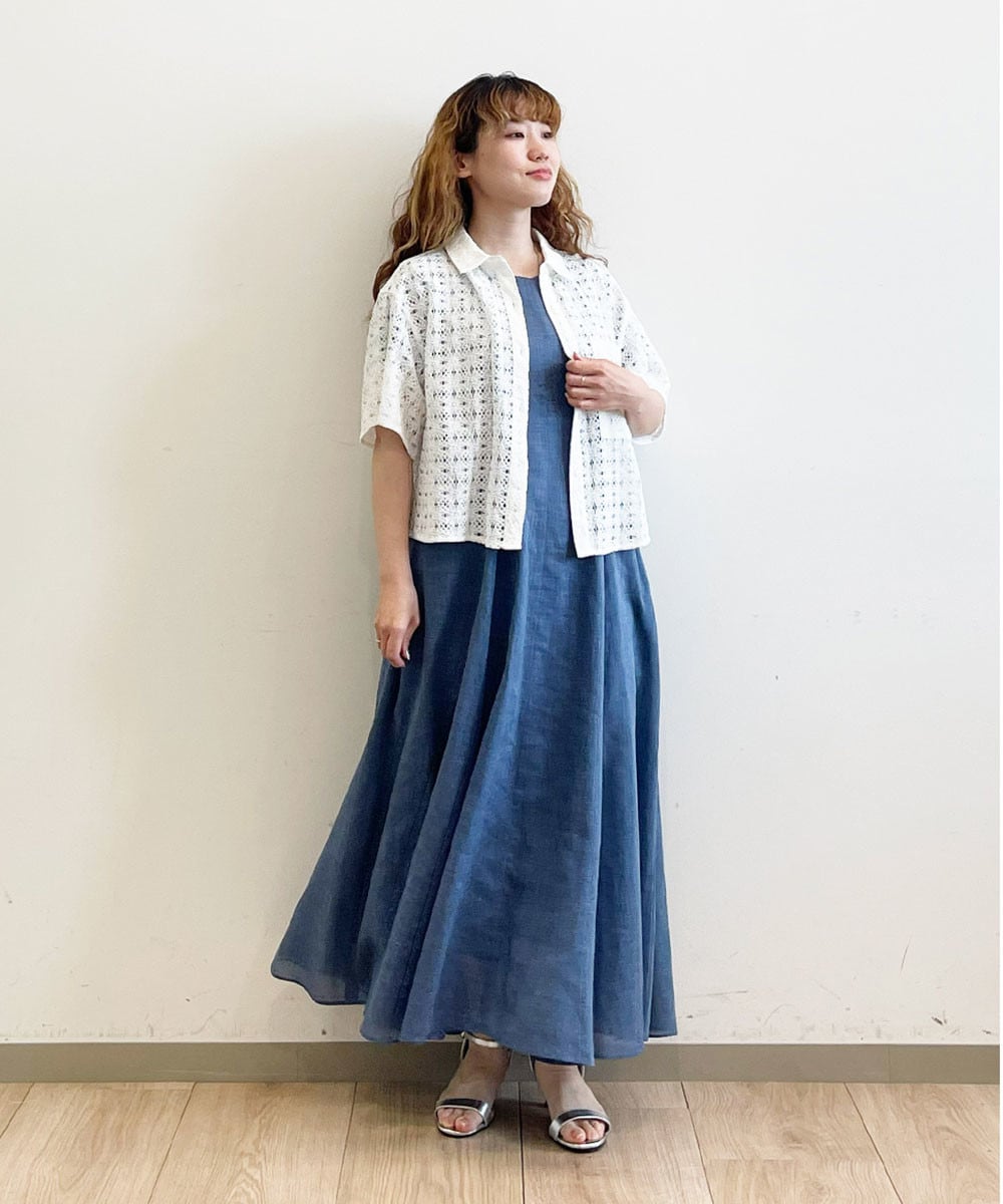 とってもシルエットがきれいなワンピース