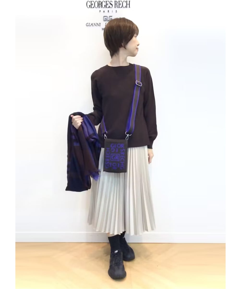 定番人気のベーシックなニットプルオーバー