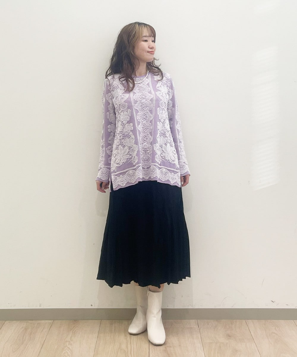 軽やかなラベンダーで春先まで活躍しそう！