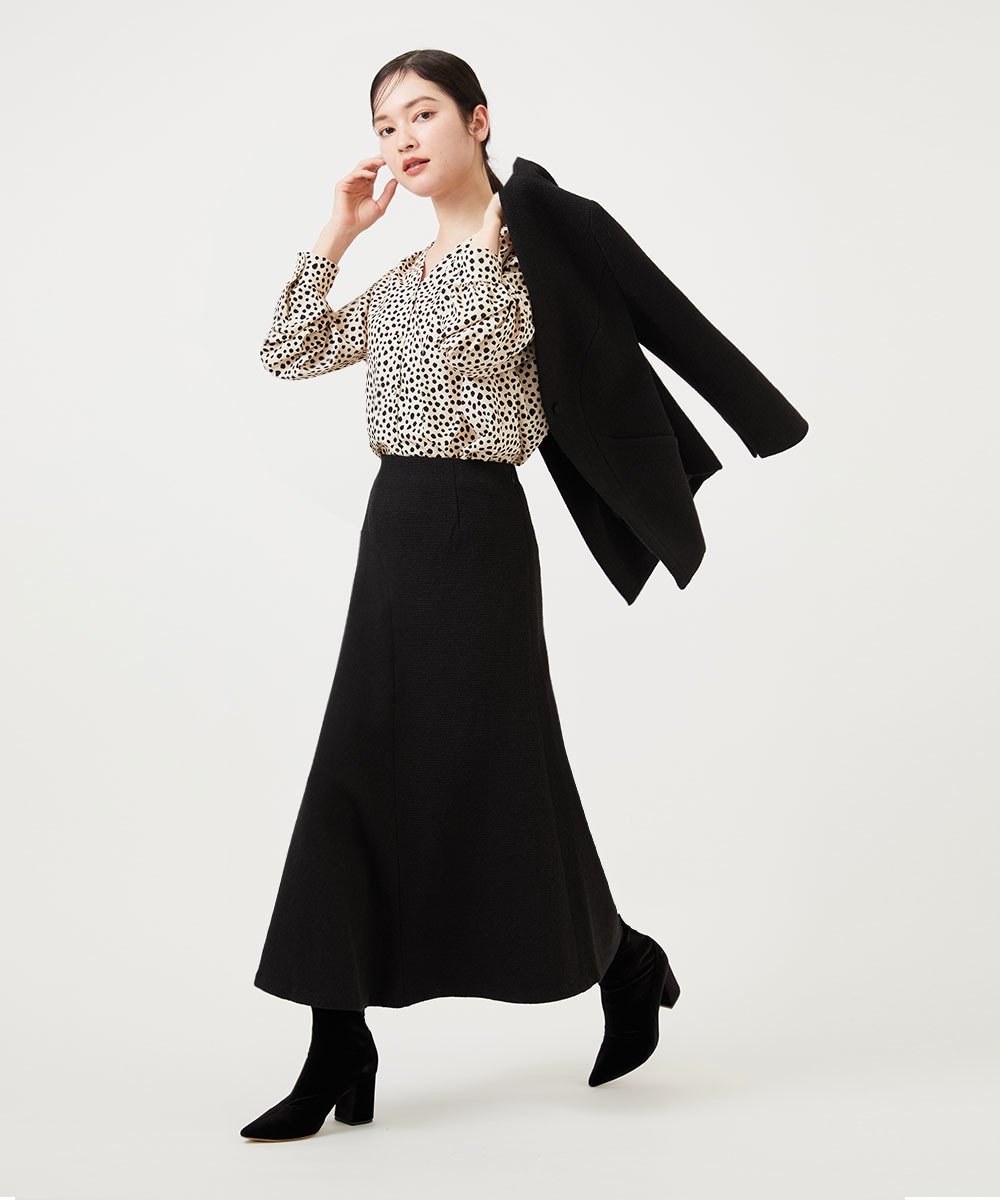 ブークレスーツ＆ドットブラウス