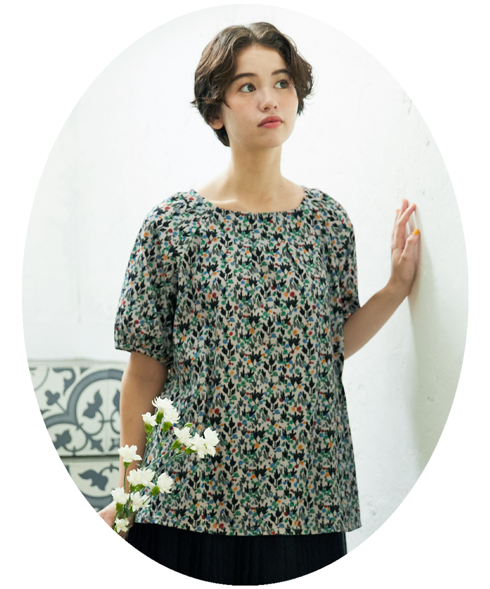 【接触冷感】Brote de flor リーフプリントカットソー
