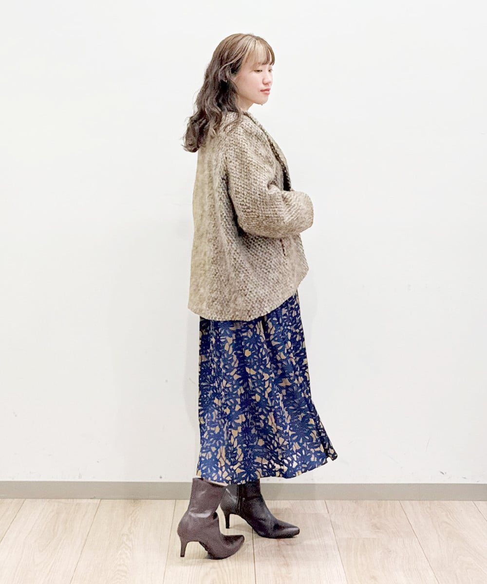 素材で魅せる存在感抜群の一着