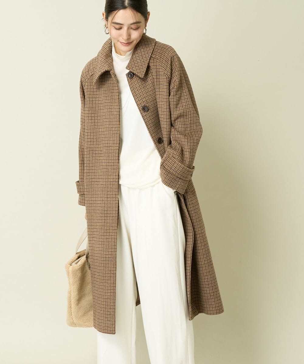 a.v.vのロングコートを使ったコーディネート 2