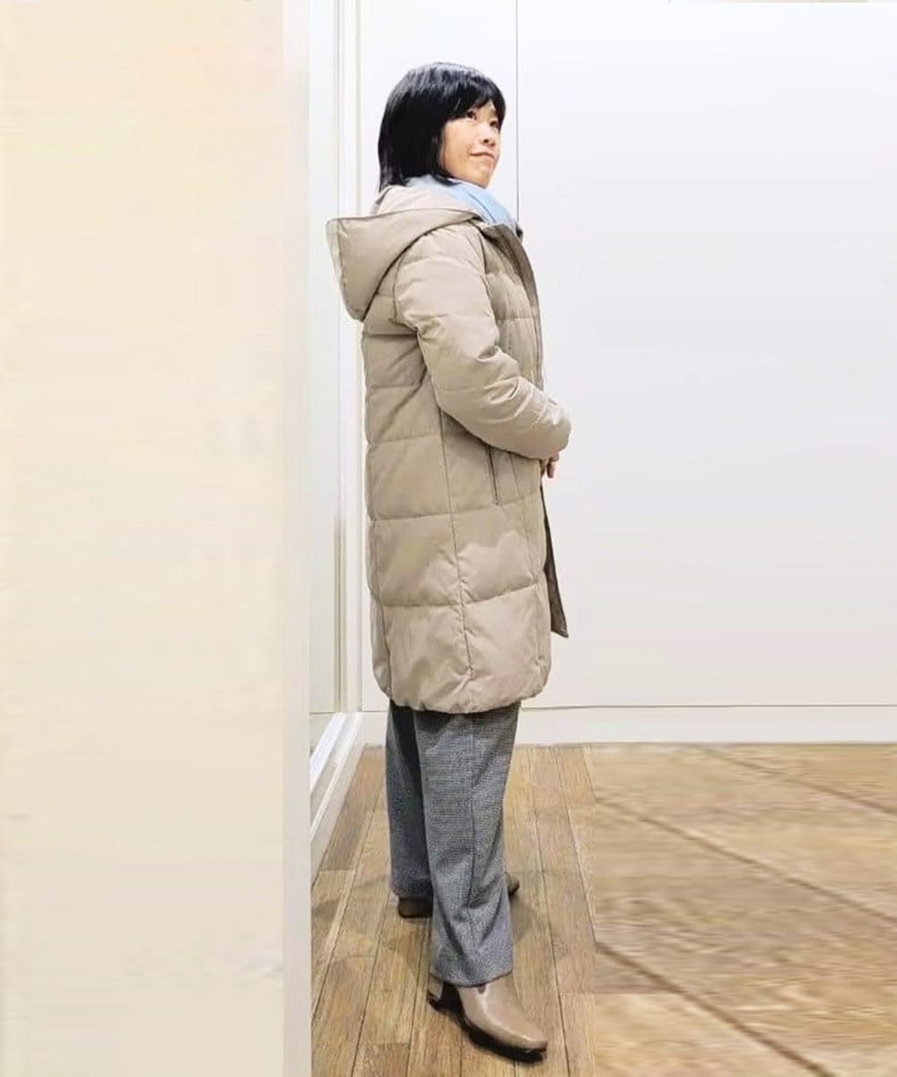 すっきり着られるロングダウンコート