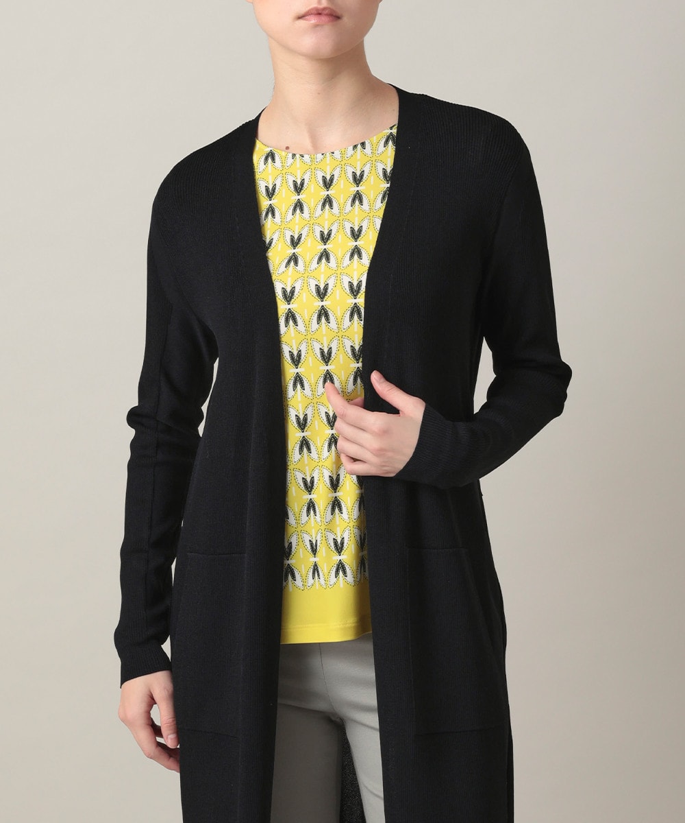 ニットカーディガン