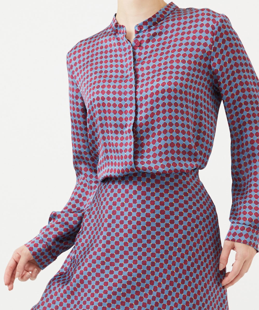 Blouse style
