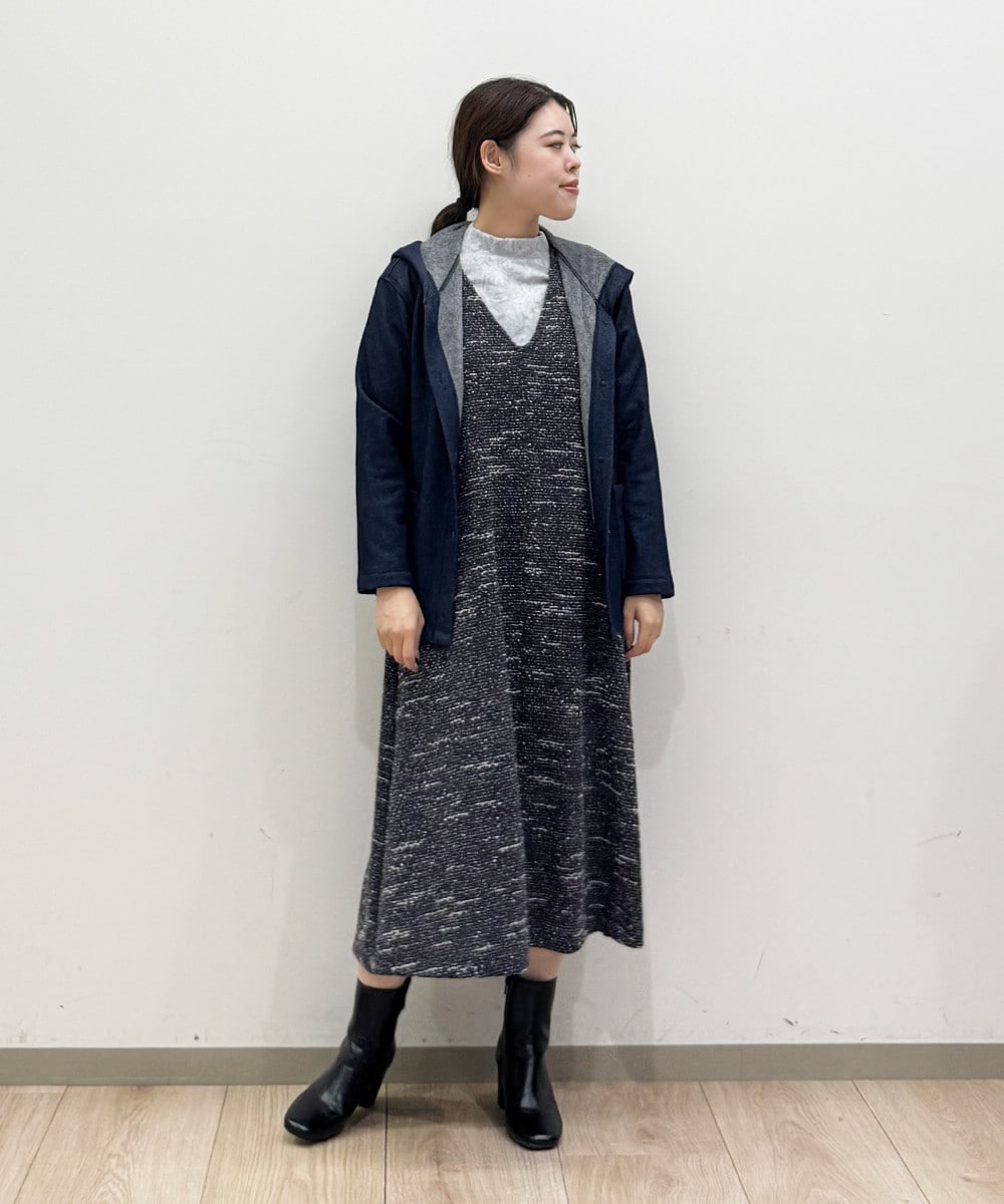 きれいめにもカジュアルにも、着回し力の高いワンピ