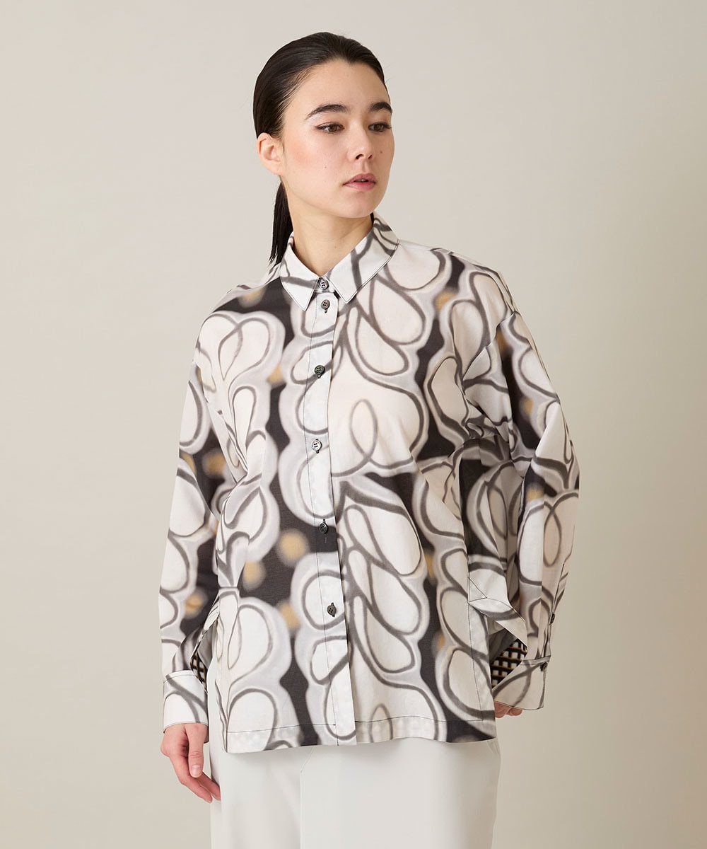 フラワーファジーローンシャツ