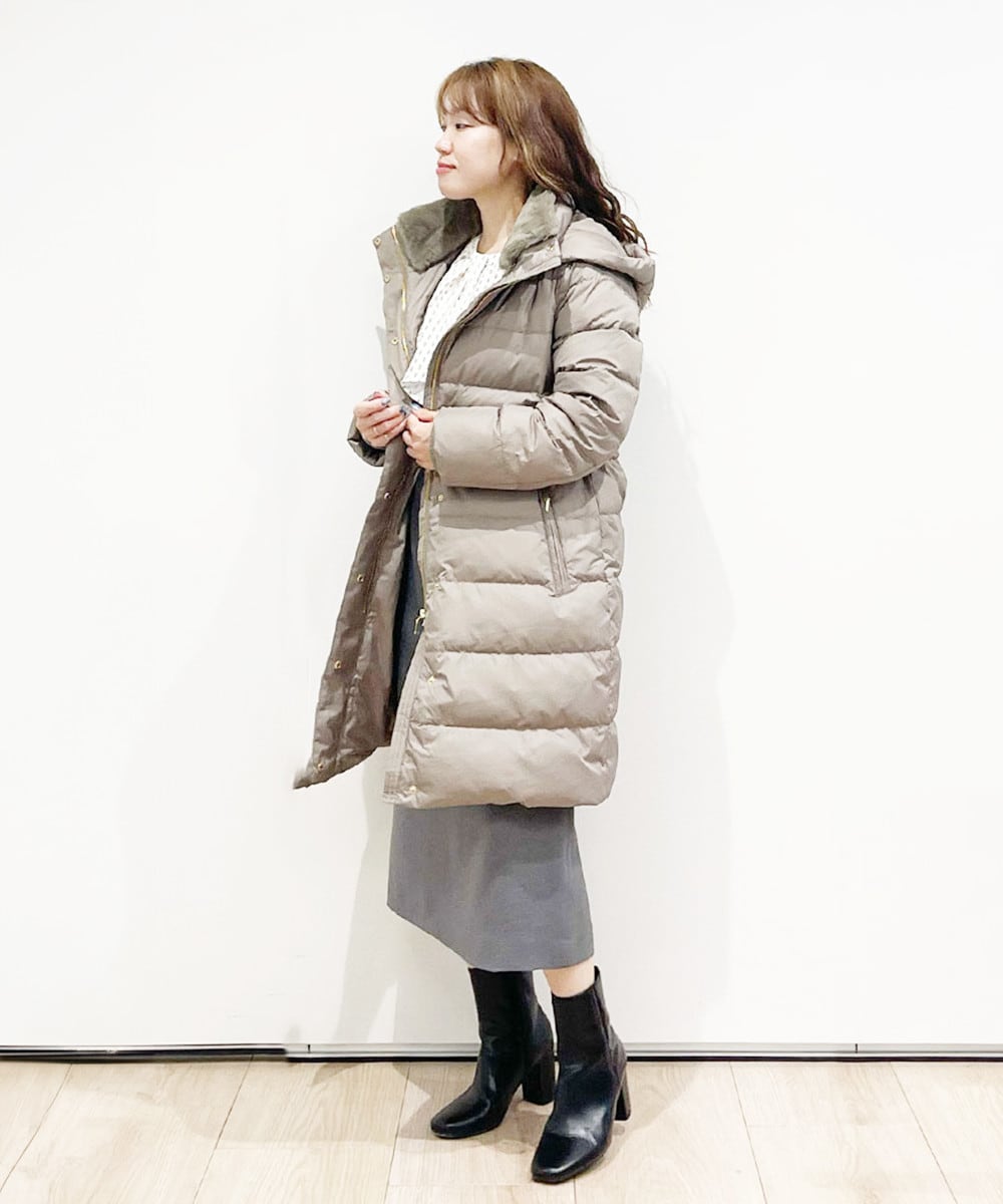 長く愛用できる定番ロングダウン