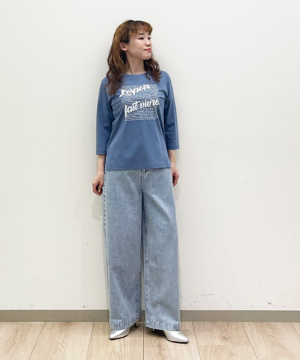 立体ロゴ刺繡がフレンチポップな一枚