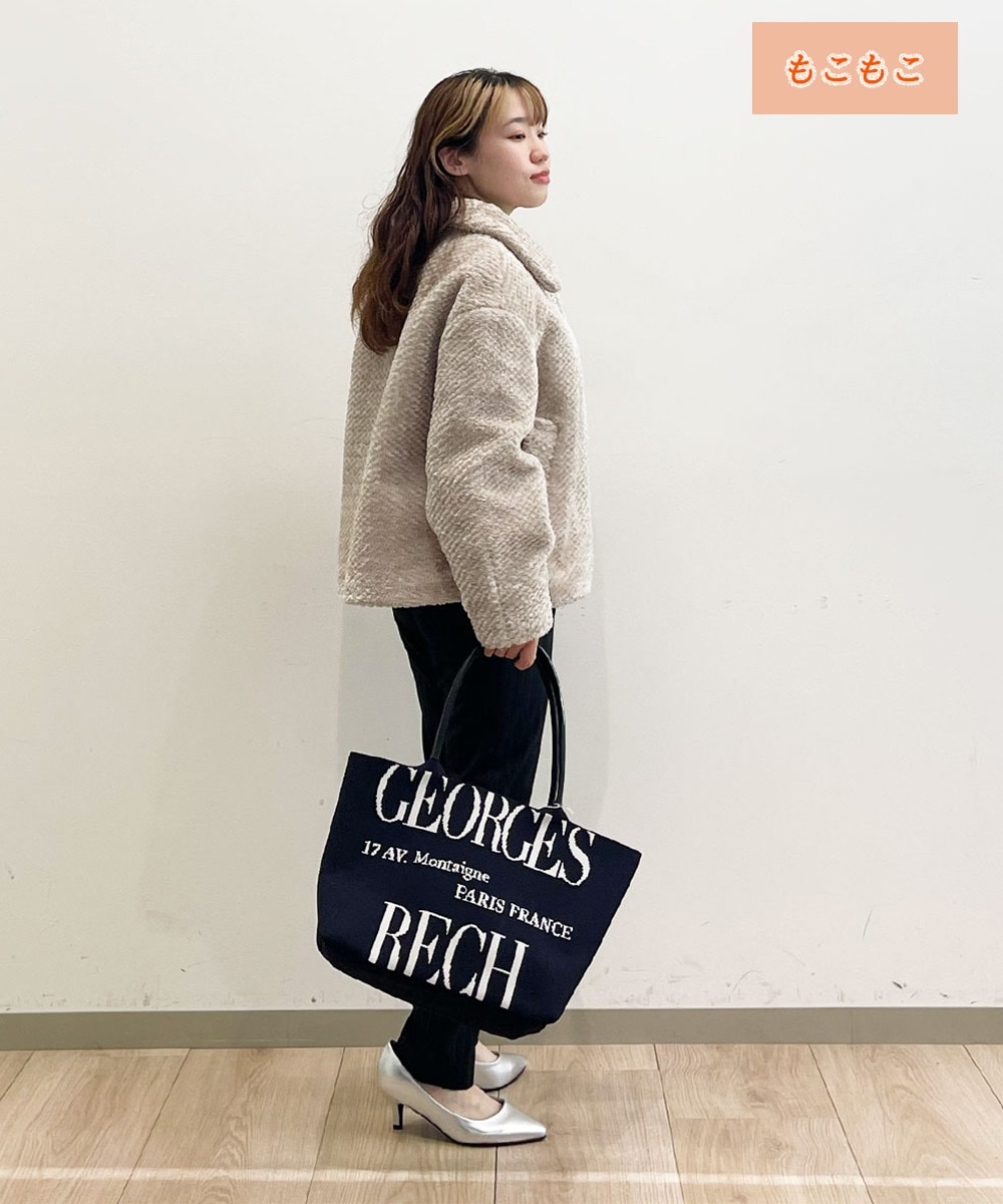 可愛らしい表情感で鮮度感ある着こなしに