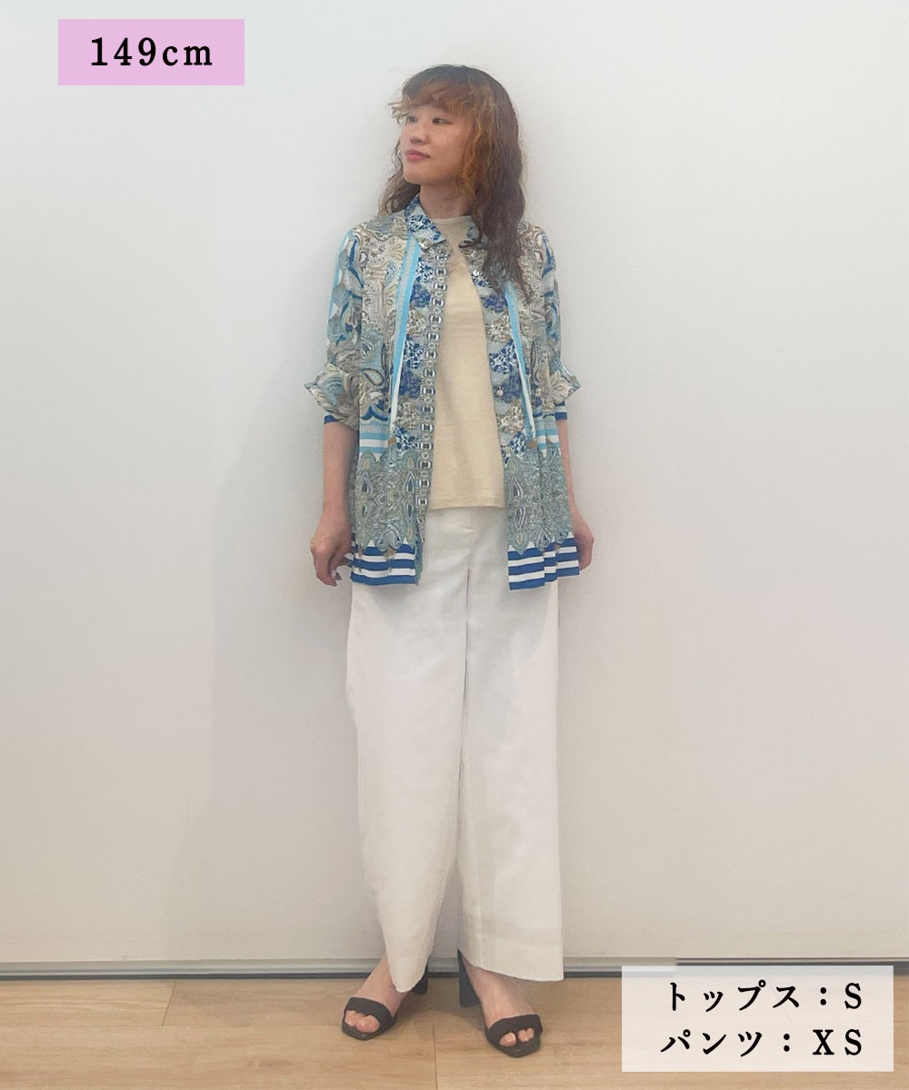 上級者決まるマリンブルーペーズリーブラウス