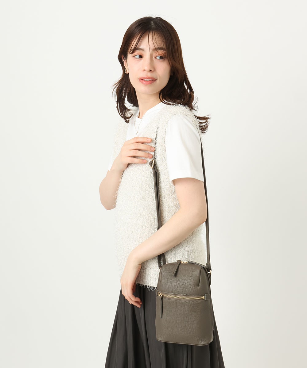 身軽にお出かけしたいときに。サブバッグとしても優秀なミニショルダー