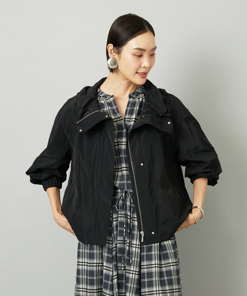 着回ししたのは「ドロストコンパクトブルゾン」