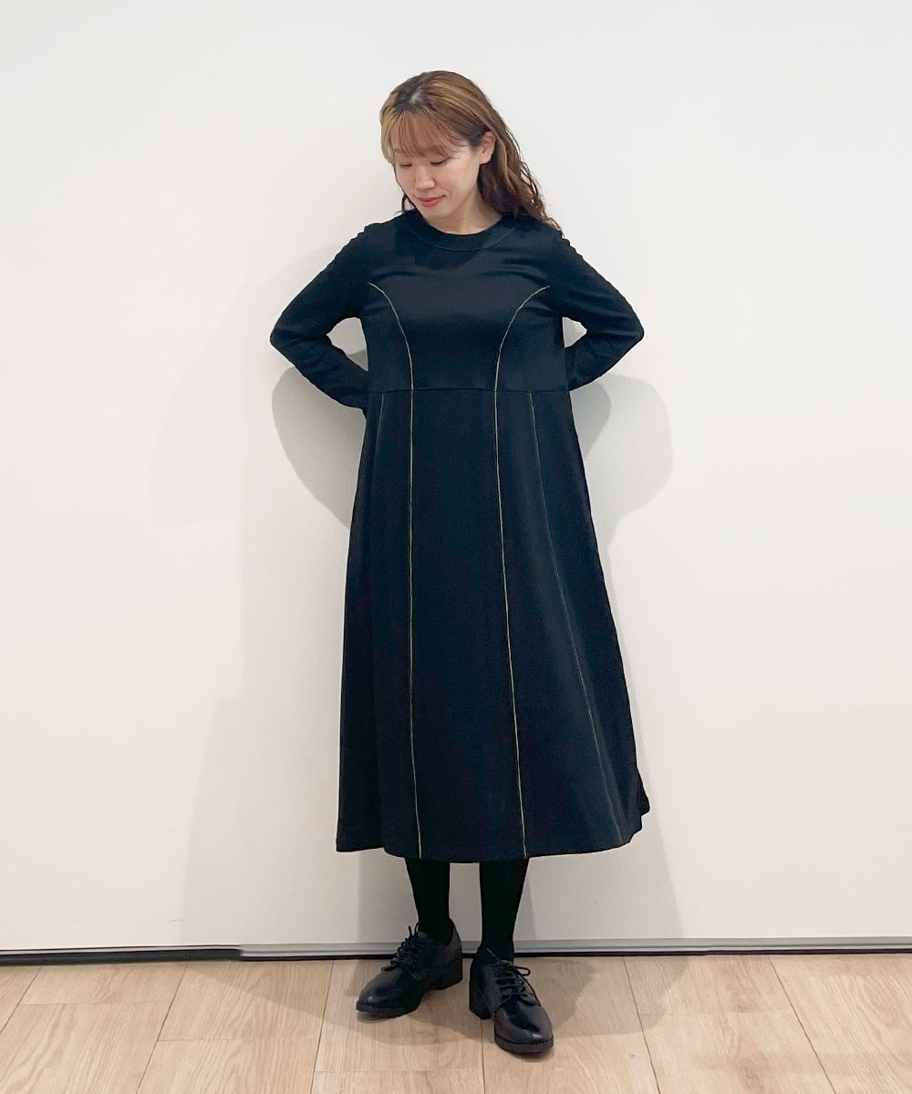 ドレスライクなカットソーワンピース