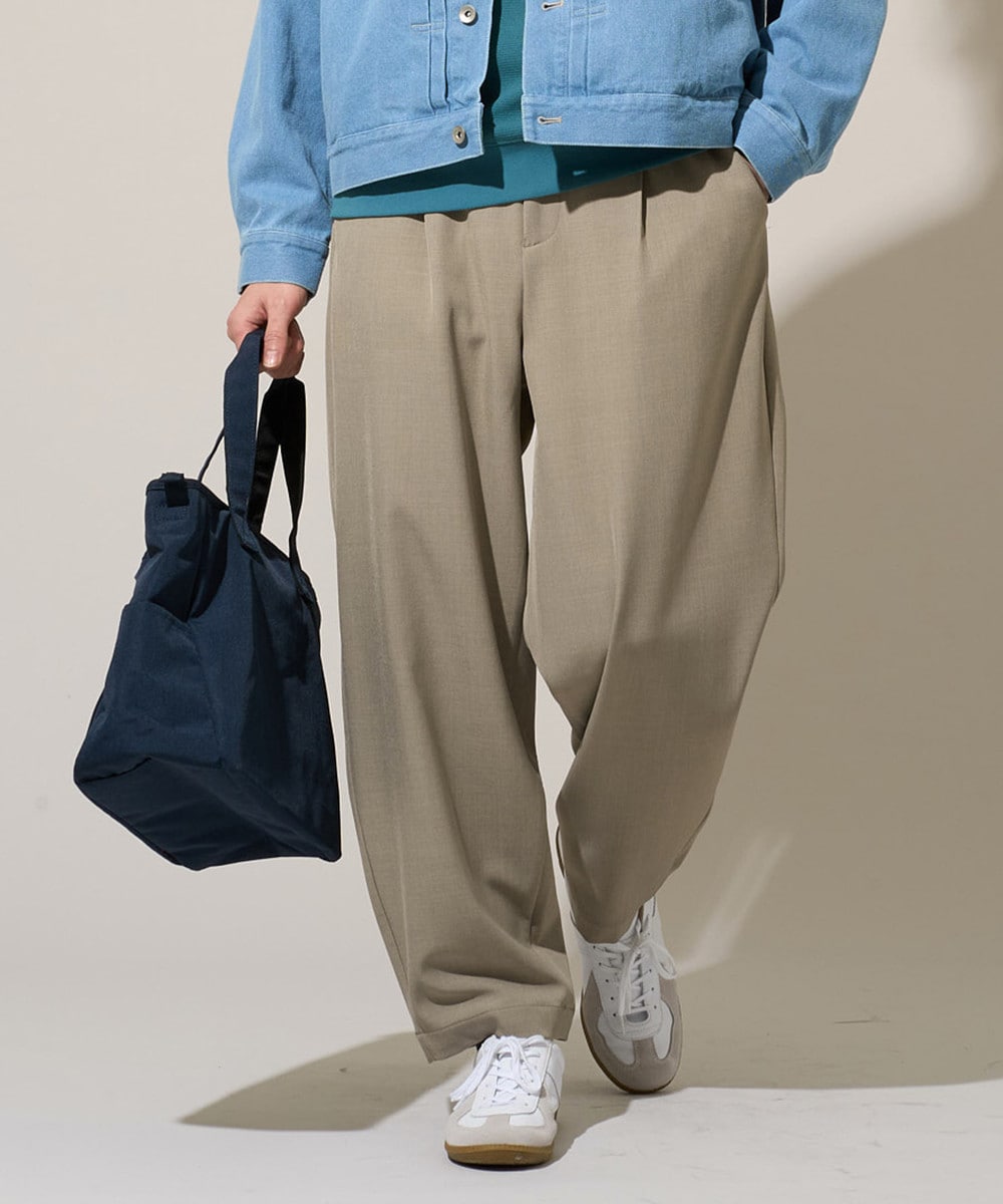 落ち感がつくる、品のある控えめワイド